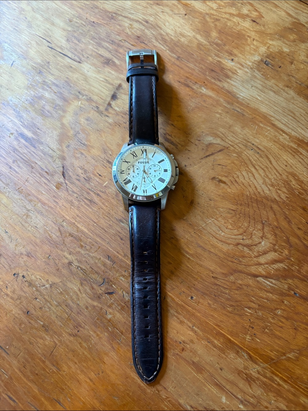Fossil Analog Men Leather Strap Watch BROKEN BATTERY